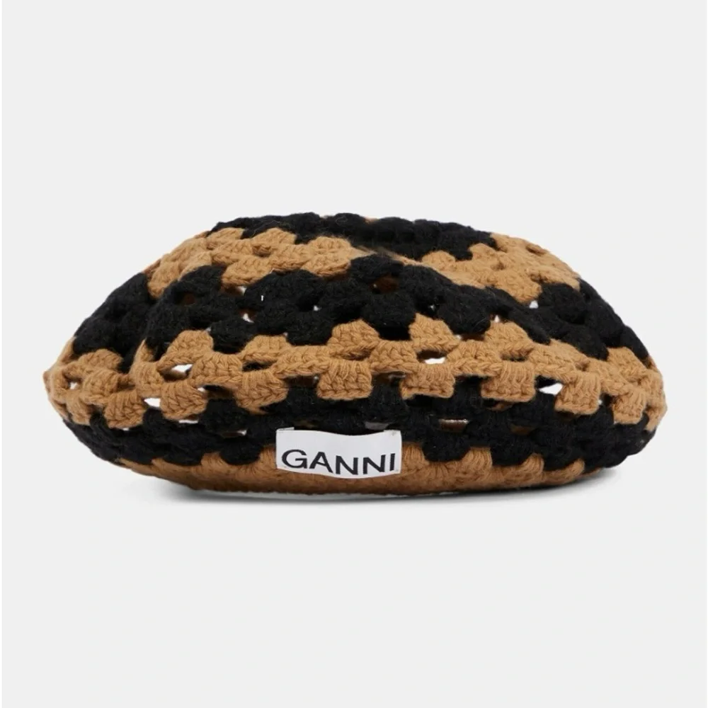 GANNI Lambswool Crochet Beret - Picture 2 of 8